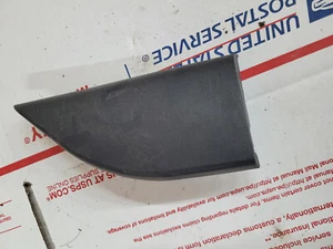 04-10 Toyota Sienna Front Right Passenger Side INNER Door Mirror Corner Cover - Picture 1 of 3