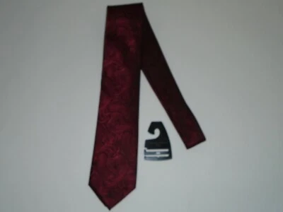 Laurant Bennet Milano Burgundy Paisley Microfiber Tie New With Tags - Image 1 of 2