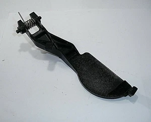 2005 03 04 05 06 07 08 09 10 Ford Crown Victoria Grand Marquis Cup Holder Arm RH - Picture 1 of 7