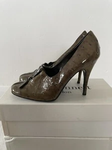 SCORAH PATULLO Patent Ostrich Leather heel shoe with Sz 3.5 BNWB - Picture 1 of 4