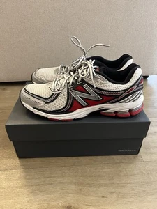 NEW BALANCE 860 US12 - Bild 1 von 5