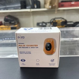 GPD Portable Pulse Oximeter for Pediatric & Adult Use Measures Oxygen & Pulse - Picture 1 of 2