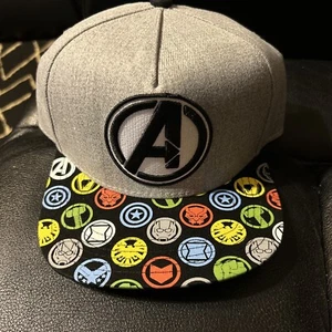 Avengers snapback adjustable hat NWT new - Picture 1 of 6