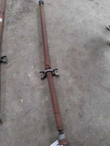 USED OEM Rear Drive Shaft 3.5L Without Turbo Fits 2015-2019 EXPLORER 305033 - Picture 1 of 9