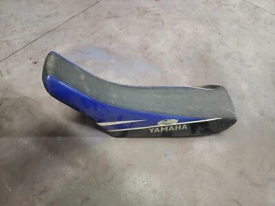 ✅2003 YZ85 Seat Complete Pad Cover Mounts YAMAHA YZ 85 GENUINE OEM 2002-2012 - Image 1 of 2