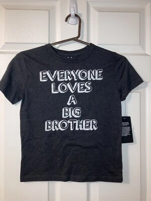 NUEVO CON ETIQUETAS Everyone Loves A Big Brother Camiseta 8 Niños Cazador Foto 1 de 3
