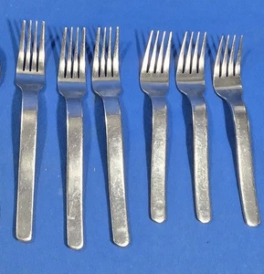 CAMBRIDGE WREN SATIN STAINLESS FLATWARE - 3 DINNER & 3 SALAD FORKs- KOREA - Picture 1 of 1