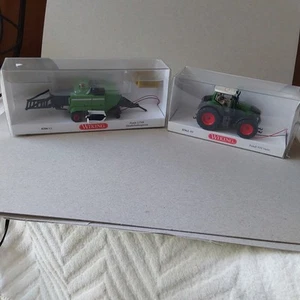 Empacadora Fendt Vario 939 y cuadrada 1:87 iluminada 12 V corriente continua con conductor - Imagen 1 de 9