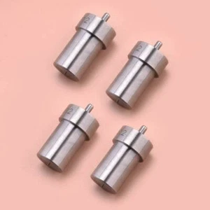 4x Injector Nozzles Fit For Kubota D650 D850 DH850 D950 V1100 Z500 Z600 DN12SD12 - Picture 1 of 4