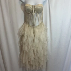 Fashion Nova Marci Maxi Dress Cream NWT Size XS - Picture 1 of 9