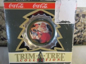 VTG 1991 Trim-A-Tree Collection Coca-Cola Santa Bottle Cap Christmas Ornament. - Picture 1 of 3