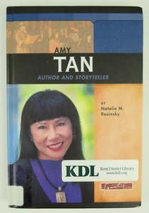 Amy Tan: Author And Storyteller Rosinsky, Natalie M. (Signature Lives) Biography - Picture 1 of 7