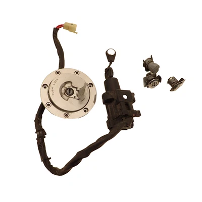 03-18 Honda ST1300 st 1300 lock set key ignition switch gas cap seat - Image 1 of 4