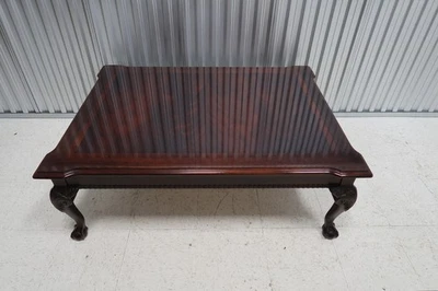 Кофейный столик Thomasville Flame Mahogany Ball & Claw - Изображение 1 из 4