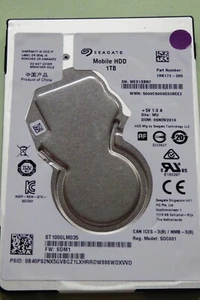 ST1000LM035 SN: WES FW: SDM1 PN: 1RK172-285 WU 05 NOV 2016 Seagate 1 TB - Imagen 1 de 1