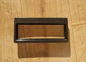 Land Rover Defender TD5 Stereo Radio Bezel Faceplate Surround - New Replacement - Picture 1 of 8