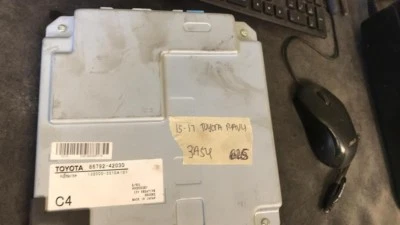 Toyota Rav4 2015-2017 módulo de control de asistencia de estacionamiento 86792-42030 Foto 1 de 2