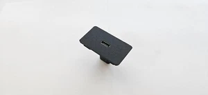BMW Z3 Post-Facelift USB-C Data Socket - Picture 1 of 3