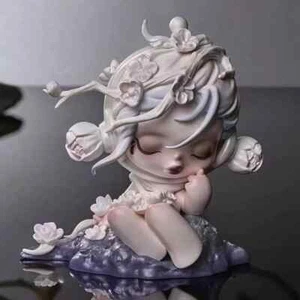 The Plum Blossom  - POP MART Skullpanda Courtyard Plum Blossom Series Figure Toy - Picture 1 of 5
