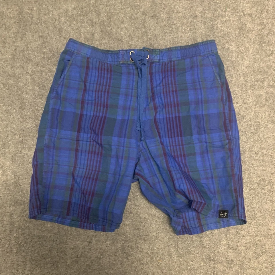 Bañador corto de rendimiento resistente a la intemperie para hombre • Talla grande L Foto 1 de 4