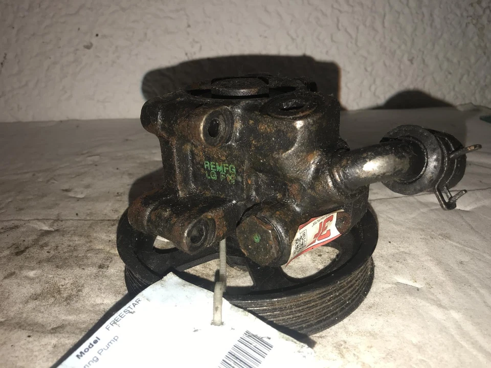 Used Power Steering Pump fits: 2005 Ford Freestar ID HBD-GZ Grade B Foto 1 de 4