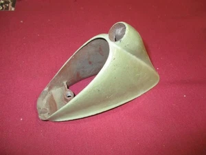 Carcasa de lámpara trasera Packard 1940 - Imagen 1 de 3