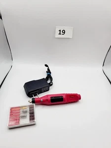 Maniküre und Pediküre Maschine und Feilenspitzen - Bild 1 von 4