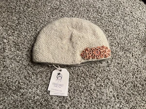 Mütze französischer Knoten creme verziert, gefüttert, handgefertigt - Einheitsgröße - neu mit Etikett - Bild 1 von 6