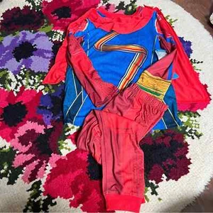 NWT Disney Ms. Marvel Red & Blue Kids Cape Costume Pajama Set - Picture 1 of 8