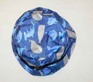 Sombrero cubo reversible Carter's Toddlers patrón ballena - Imagen 1 de 3