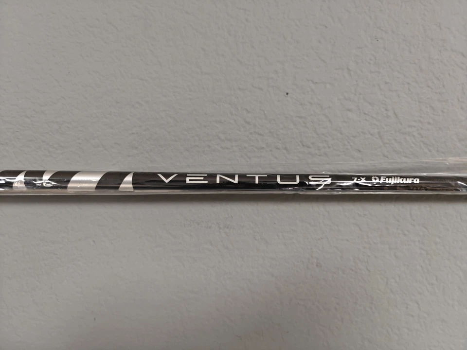 New Tour Issue Fujikura Ventus Black 7 X Flex Driver shaft Callaway Adapter  - Image 1 of 4
