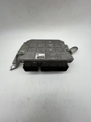 Centralina TOYOTA Yaris (P9) 89661-0D400 - Immagine 1 di 4