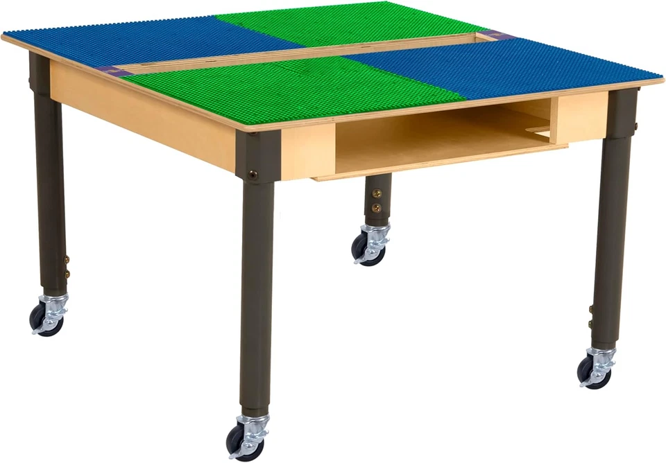 Mesa de juego Time-2-Play grande 35” X 31” superficie madera contrachapada de abedul rojo y azul Montesso Foto 1 de 4