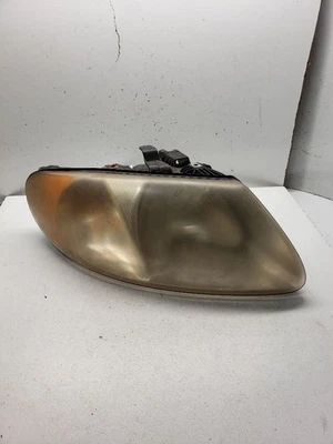 Faro derecho pasajero para caravana 01-07 1445433 Foto 1 de 4