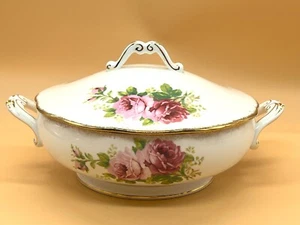 Royal Albert China American Beauty design serving tureen & lid. - Picture 1 of 9