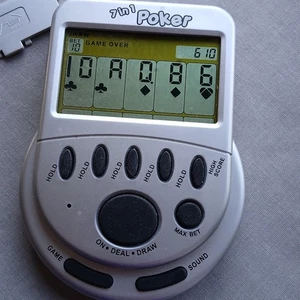 Mega Screen Electronic 7in1 Poker Handheld Game batteries not included (2 AAA) - Picture 1 of 8