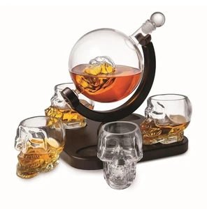 Godinger Vertex Five Piece Crystal Skull Decanter And Glasses Set For Whiskey - Picture 1 of 1