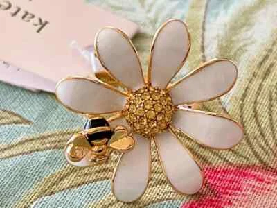 Anillo margarita Kate Spade "dazzling margaritas" con acento de abeja, talla 5, nuevo con etiquetas, $99 Foto 1 de 4