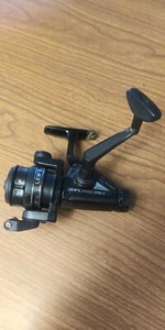 💥VINTAGE💥 Lew's Speed Spin-1 Spincast Reel Rear Drag 2 Ball Bearing - KOREA - Picture 1 of 10