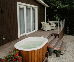 Wood fired Fibreglass hot tub with External log burner - Picture 1 of 5
