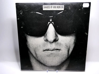 Ian Hunter – Shades Of Ian Hunter / EUROPE 1980 CBS 88476 2 x Vinyl, LP, VG+/EX+ - Image 1 of 4