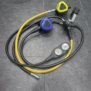 Oceanic Scuba Diving Regulator Set 1st + 2nd Stages + Octopus + Twin Gauge - Picture 1 of 7