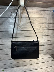 Vintage 90's Guess Black Patent Handbag Y2K - Picture 1 of 15