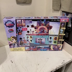 Littlest Pet Shop Pawza Hotel Style Set Ensemble Design con 4 Animali VHTF NUOVO CON SCATOLA! - Foto 1 di 8