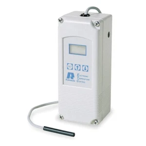 RANCO ETC-111000-000 Control de temperatura, calor o refrigeración,-30-220F 3ZP77 - Imagen 1 de 1