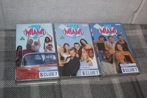 S Club 7 Miami The Complete Series on 3 X VHS Videos - OA4 - Foto 1 di 1