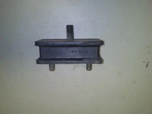 1966-1973 Dodge/Plymouth Callenger/Barracuda 6cyl Front Left Motor Mount - Foto 1 di 1