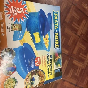 Microwave Pasta Cooker - Picture 1 of 4