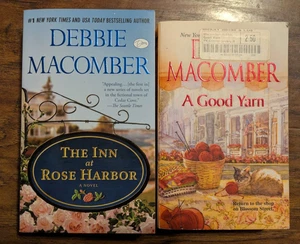 Lot of 2 Debbie Macomber Novels (A Good Yarn & The Inn at Rose Harbor) Paperback - Bild 1 von 6