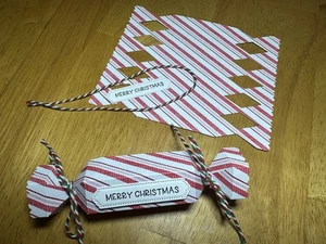 Stampin' Up! Christmas Cracker Treat Box Kit, Set of 8, DSP, Candy Canes - Picture 1 of 3